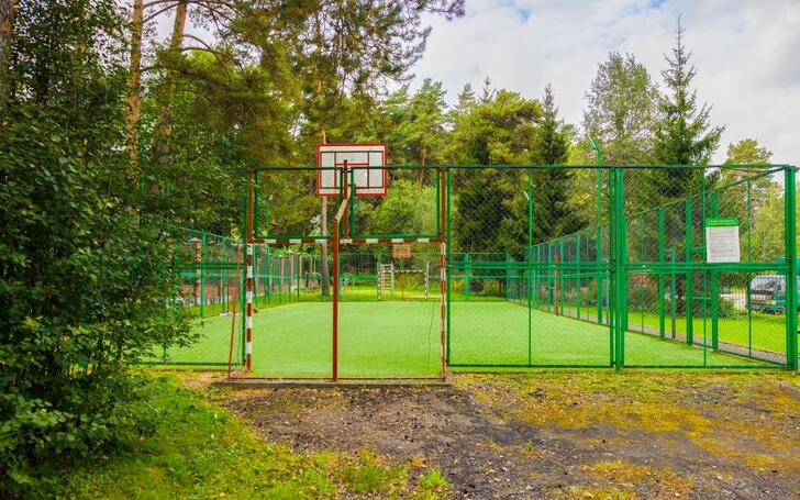 2-этажный коттедж 400 м² с отделкой