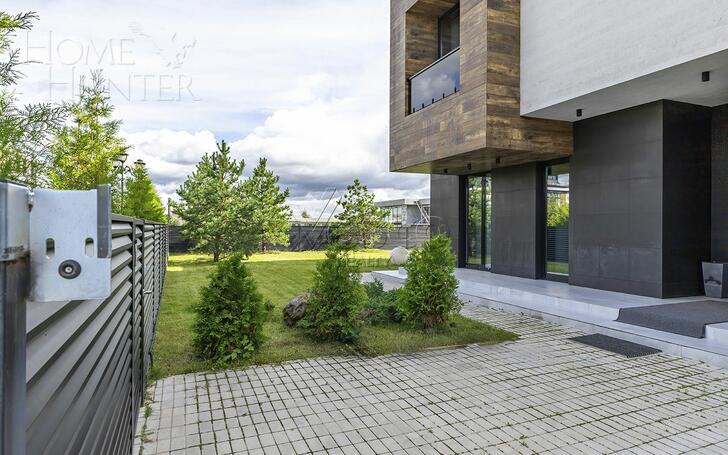 2-этажный коттедж 540 м² с отделкой