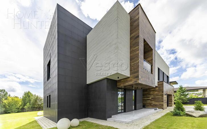2-этажный коттедж 540 м² с отделкой