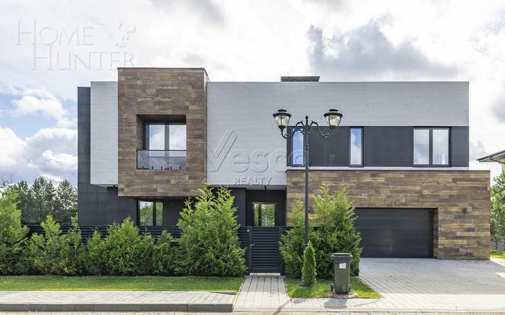 2-этажный коттедж 540 м² с отделкой