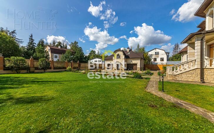 2-этажный коттедж 800 м² с отделкой