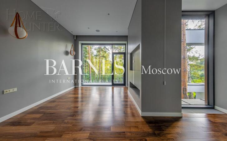 2-этажный коттедж 650 м² с отделкой