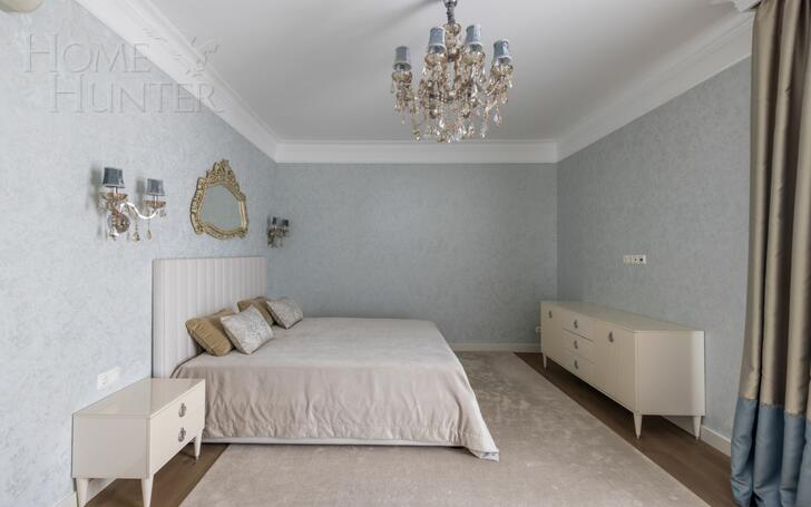 2-этажный коттедж 400 м² с отделкой