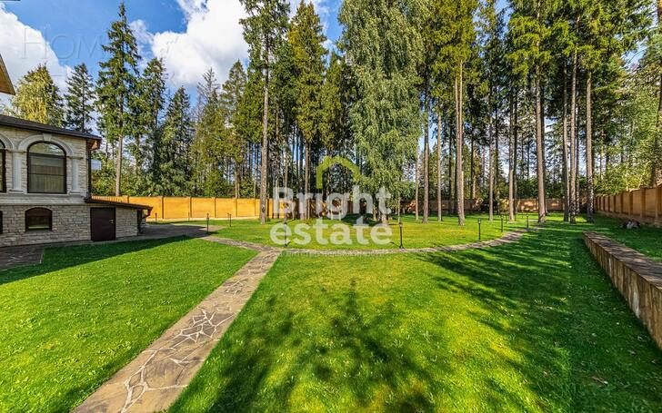 2-этажный коттедж 800 м² с отделкой