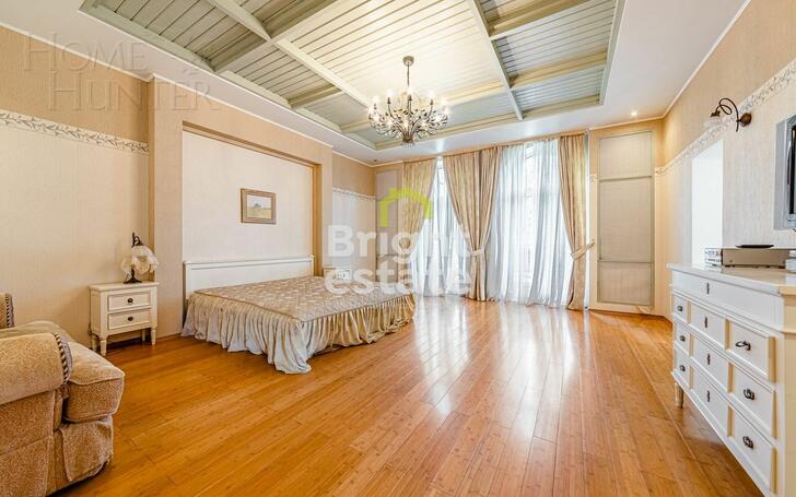 3-этажный коттедж 600 м² с отделкой