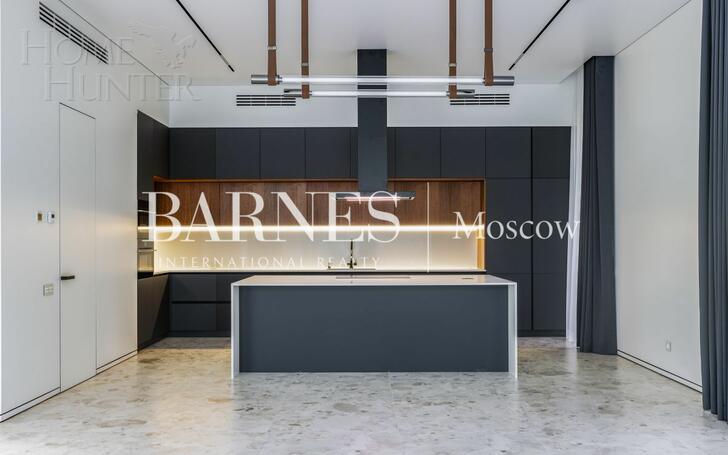 2-этажный коттедж 650 м² с отделкой