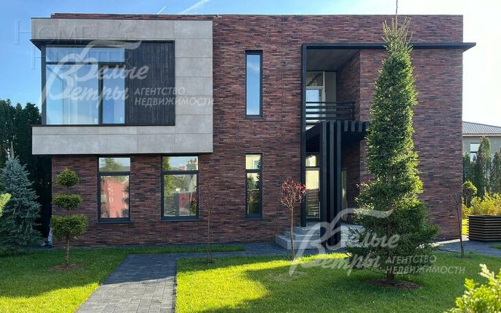 2-этажный коттедж 256 м² без отделки