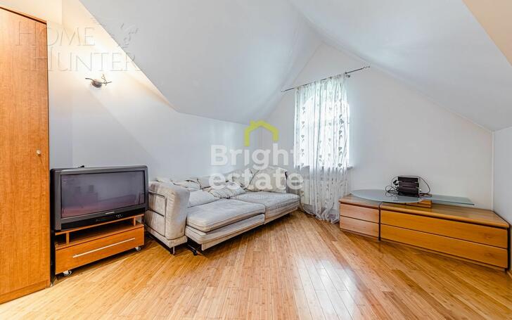 3-этажный коттедж 600 м² с отделкой