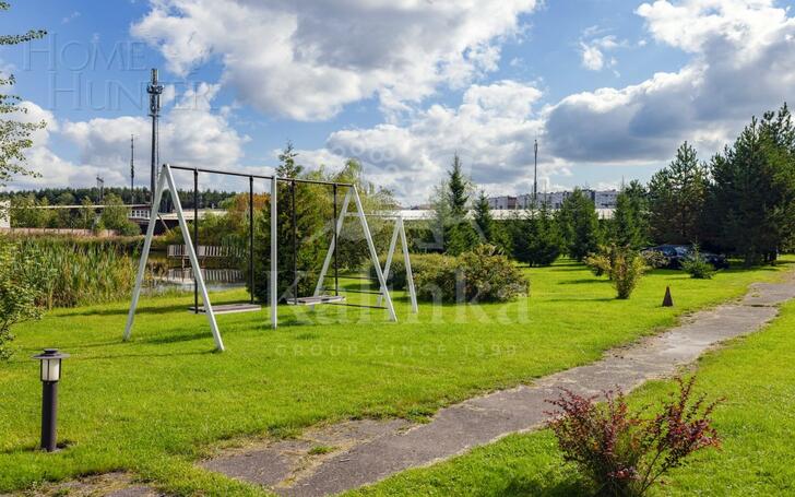 2-этажный коттедж 2 500 м² с отделкой