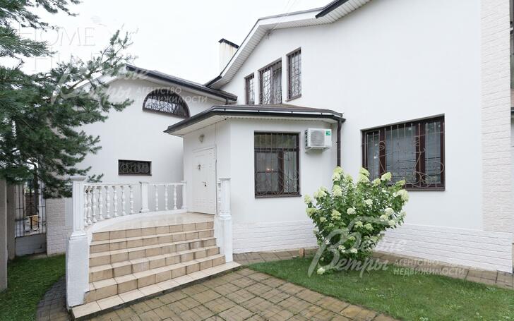 2-этажный коттедж 517 м² с отделкой