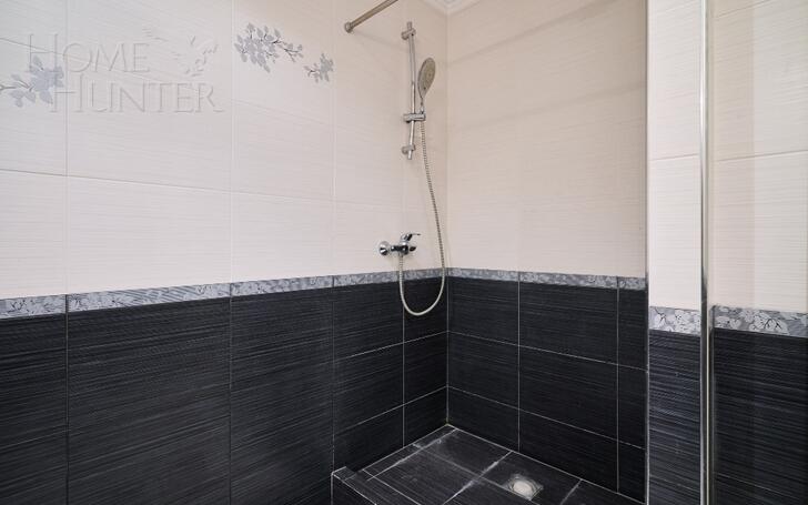 3-этажный таунхаус 270 м² с отделкой