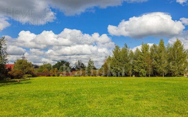 2-этажный коттедж 2 500 м² с отделкой