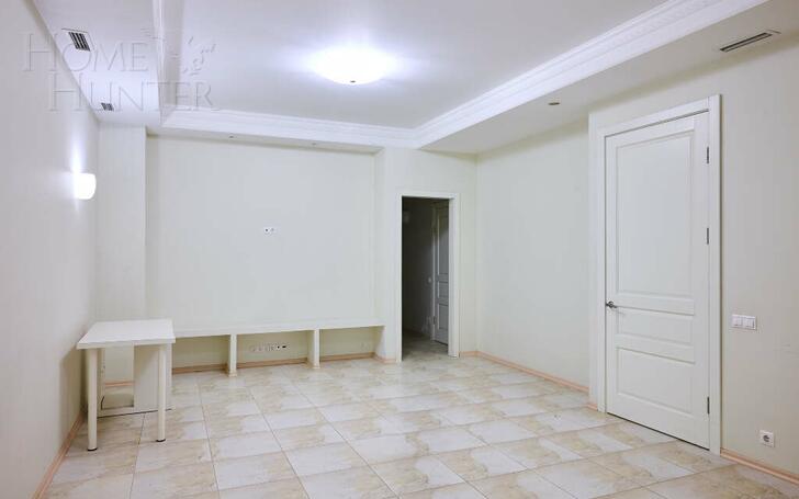 3-этажный таунхаус 270 м² с отделкой