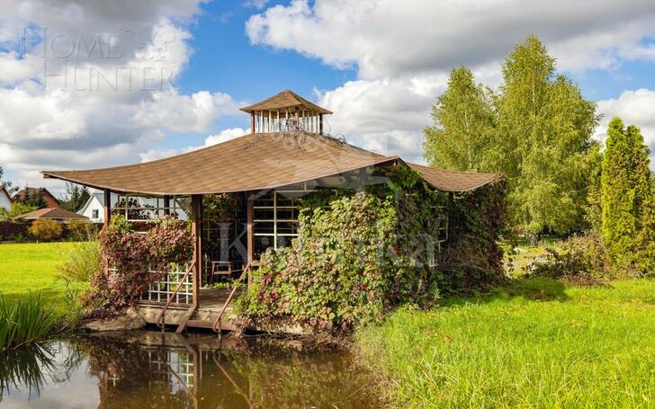 2-этажный коттедж 2 500 м² с отделкой