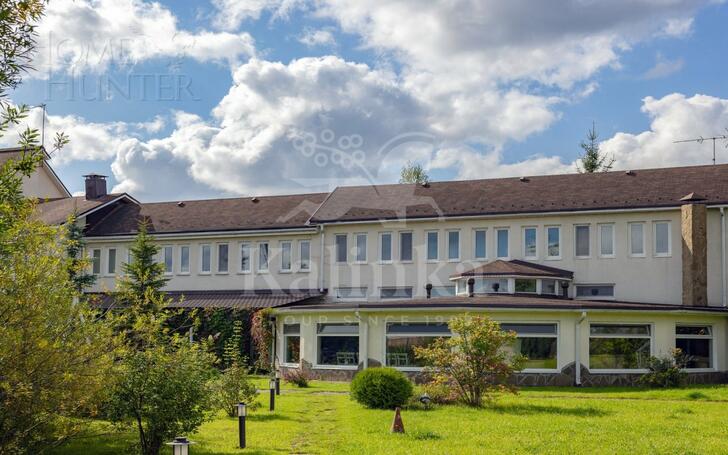 2-этажный коттедж 2 500 м² с отделкой