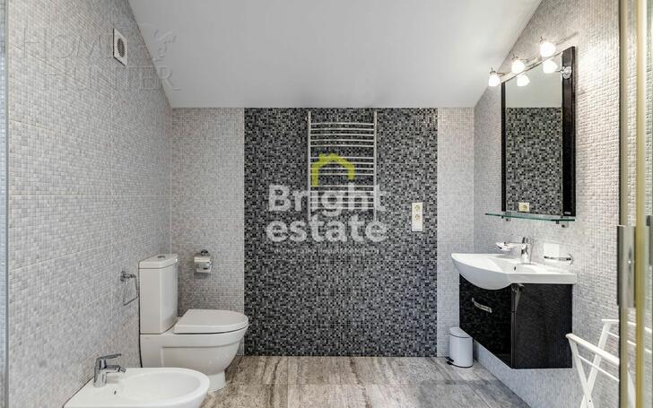 3-этажный коттедж 420 м² с отделкой