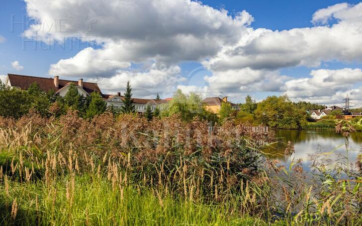 2-этажный коттедж 2 500 м² с отделкой