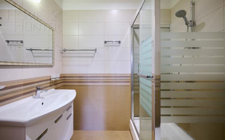 3-этажный таунхаус 270 м² с отделкой