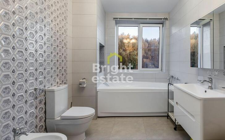 3-этажный коттедж 420 м² с отделкой