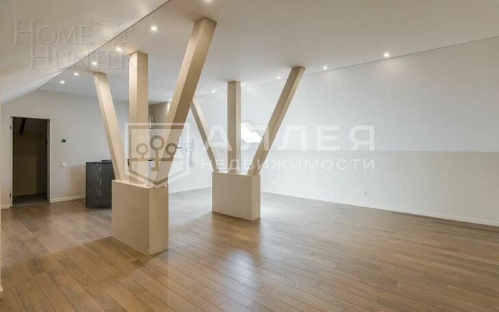 2-этажный коттедж 370 м² с отделкой