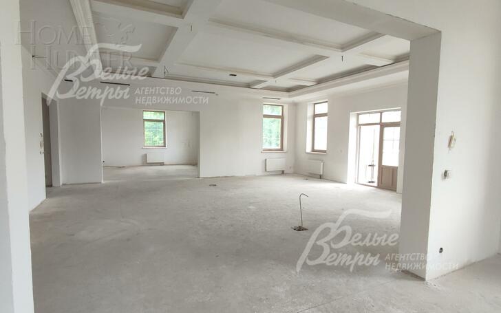 2-этажный коттедж 1 580 м² без отделки