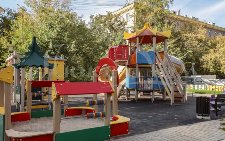 6-КОМН. КВАРТИРА БЕЗ ОТДЕЛКИ 226.2 М² НА 2 ЭТАЖЕ