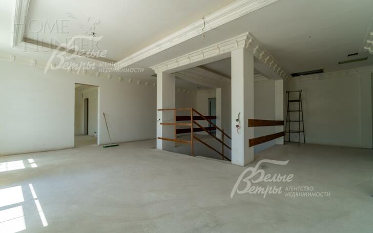 2-этажный коттедж 1 580 м² без отделки