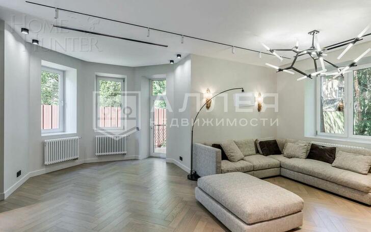 2-этажный коттедж 370 м² с отделкой