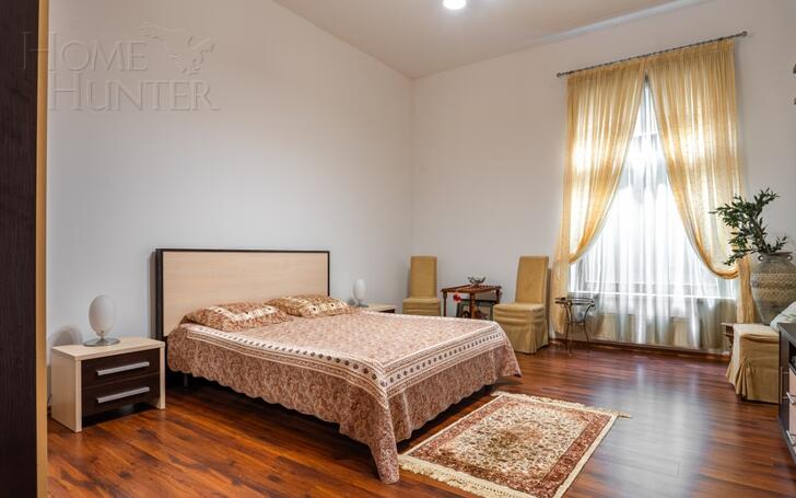 3-этажный коттедж 1 315 м² с отделкой