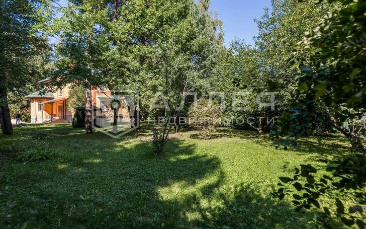 2-этажный коттедж 370 м² с отделкой