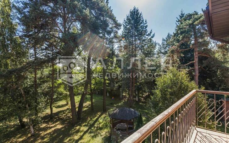 2-этажный коттедж 370 м² с отделкой