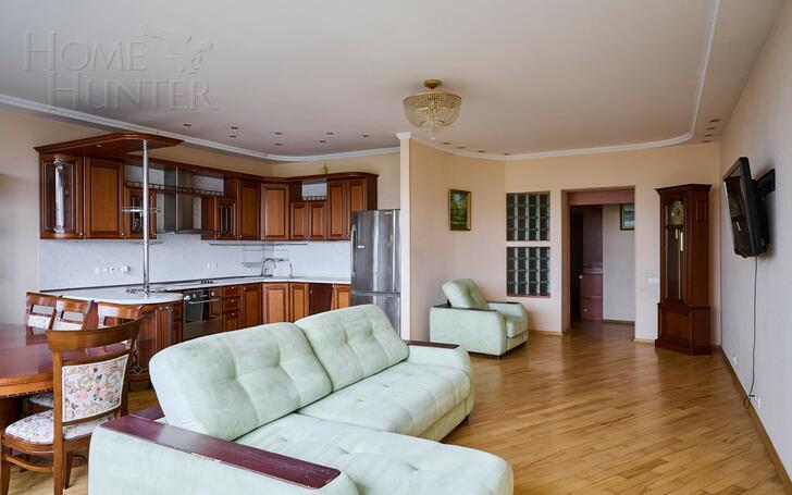 3-КОМН. КВАРТИРА С ОТДЕЛКОЙ 121.3 М² НА 10 ЭТАЖЕ