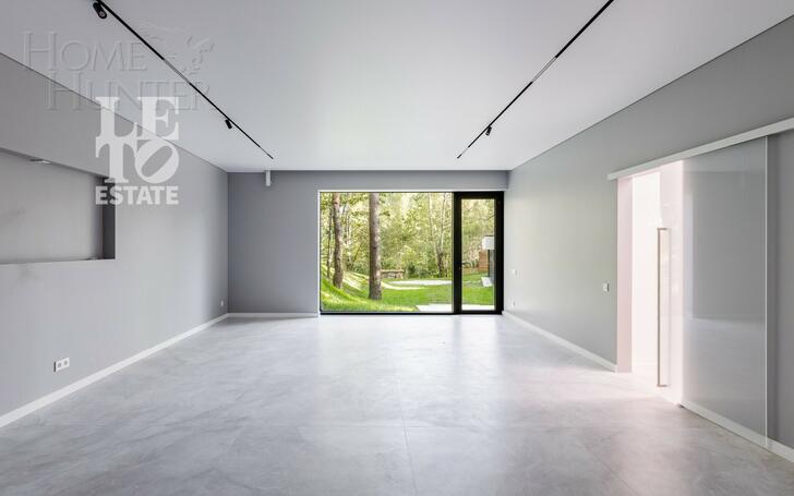 2-этажный коттедж 650 м² с отделкой