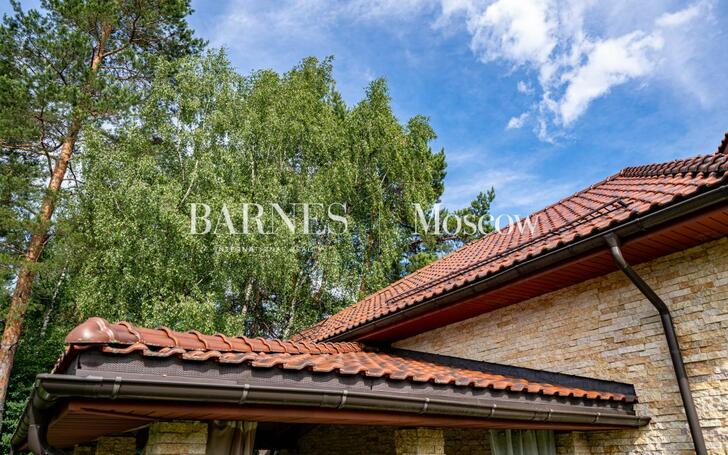 2-этажный коттедж 635.2 м² без отделки