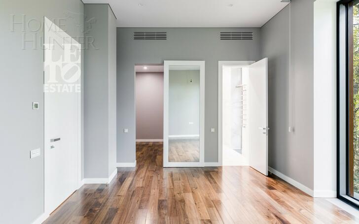2-этажный коттедж 650 м² с отделкой