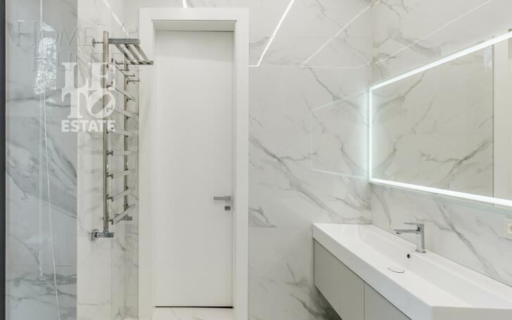 2-этажный коттедж 650 м² с отделкой