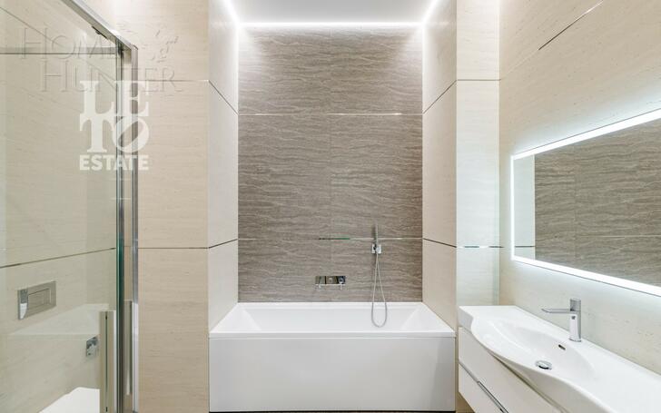 2-этажный коттедж 650 м² с отделкой