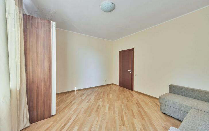 5-КОМН. КВАРТИРА С ОТДЕЛКОЙ 121 М² НА 4 ЭТАЖЕ