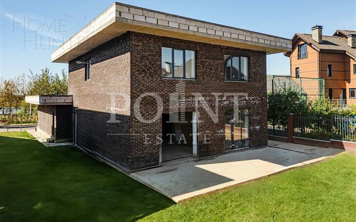 2-этажный коттедж 340 м² без отделки