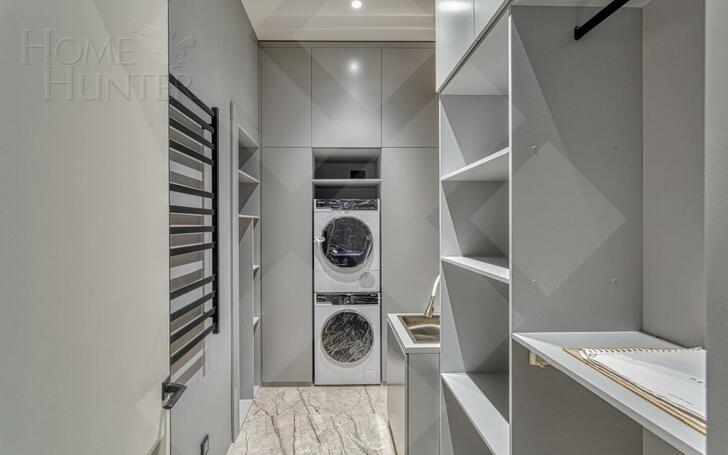 4-КОМН. КВАРТИРА С ОТДЕЛКОЙ 250.25 М² НА 4 ЭТАЖЕ