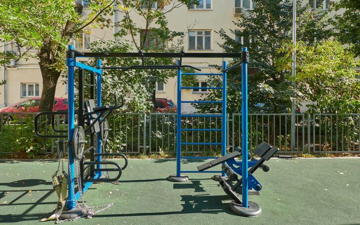 5-КОМН. КВАРТИРА С ОТДЕЛКОЙ 121 М² НА 4 ЭТАЖЕ
