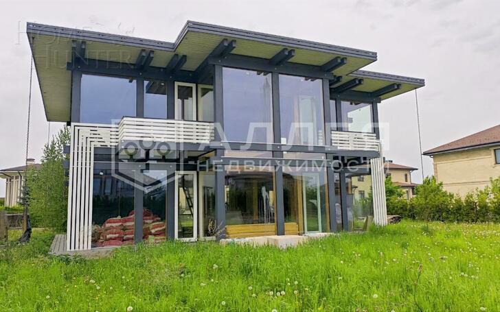 2-этажный коттедж 350 м² с отделкой