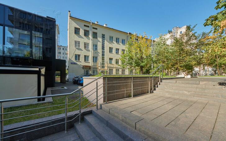5-КОМН. КВАРТИРА С ОТДЕЛКОЙ 121 М² НА 4 ЭТАЖЕ