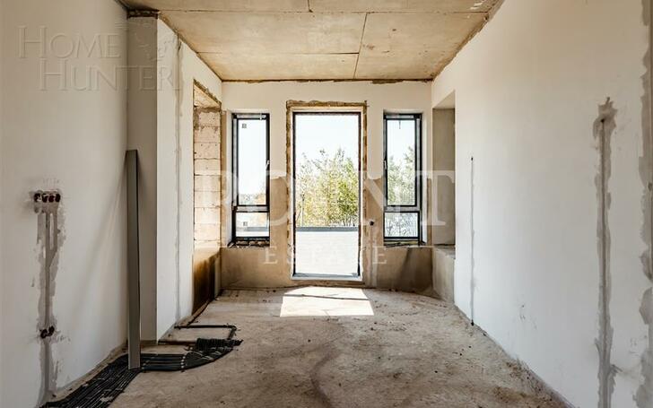 2-этажный коттедж 340 м² без отделки