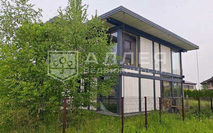 2-этажный коттедж 350 м² с отделкой