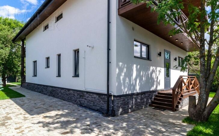 2-этажный коттедж 290 м² с отделкой