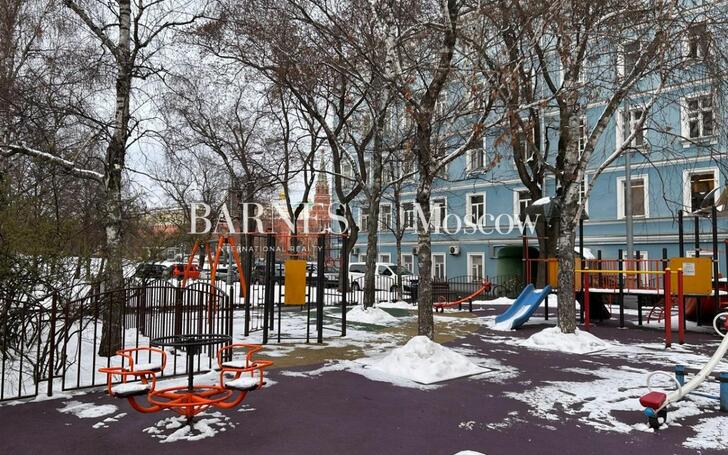 2-КОМН. КВАРТИРА С ОТДЕЛКОЙ 130 М² НА 3 ЭТАЖЕ