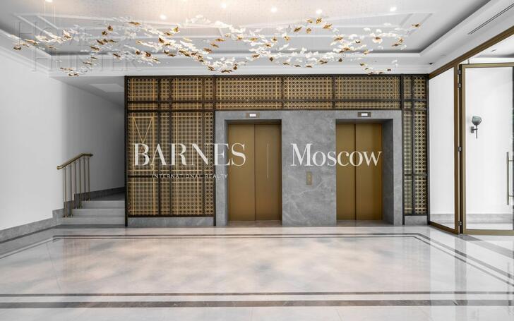 4-КОМН. ПЕНТХАУС БЕЗ ОТДЕЛКИ 285.5 М² НА 5 ЭТАЖЕ