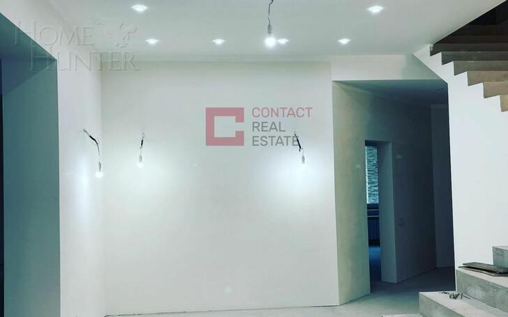 2-этажный коттедж 440 м² без отделки