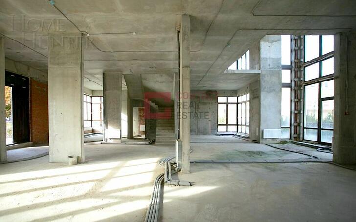 3-этажный коттедж 856 м² без отделки